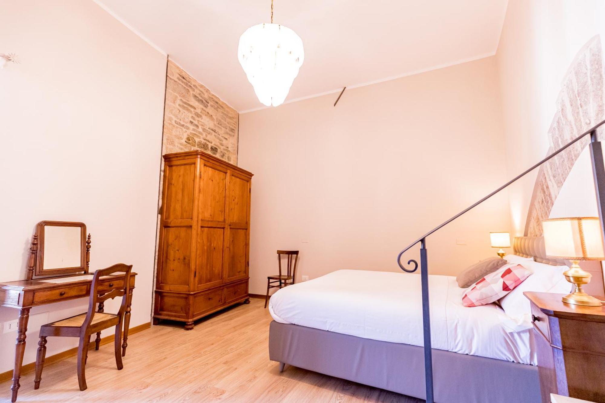 Appartamento In Centro Via Porta Fuga Spoleto Eksteriør bilde